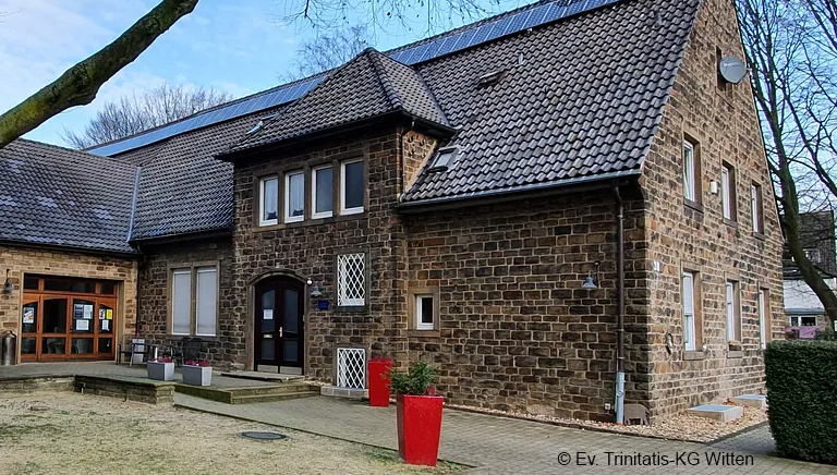 Kirche Steinhuegel_38